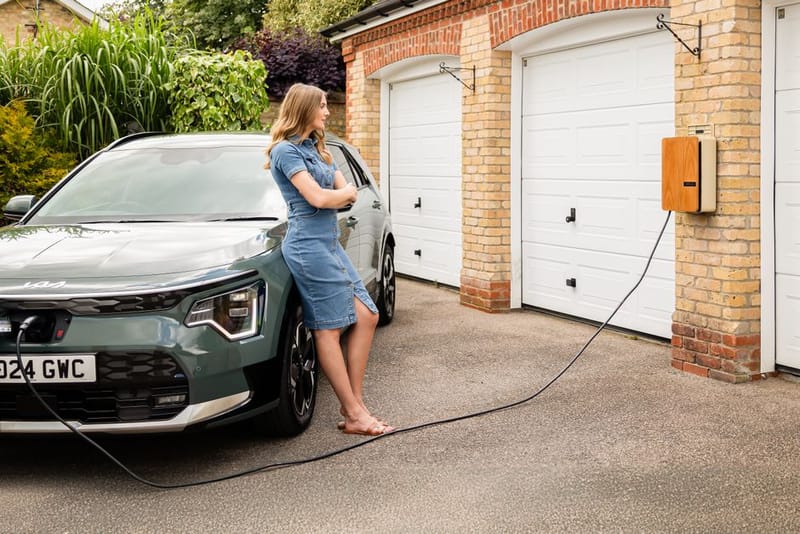 Kia EV6 Home Charging UK 2026: Chargers, Tariffs and V2L